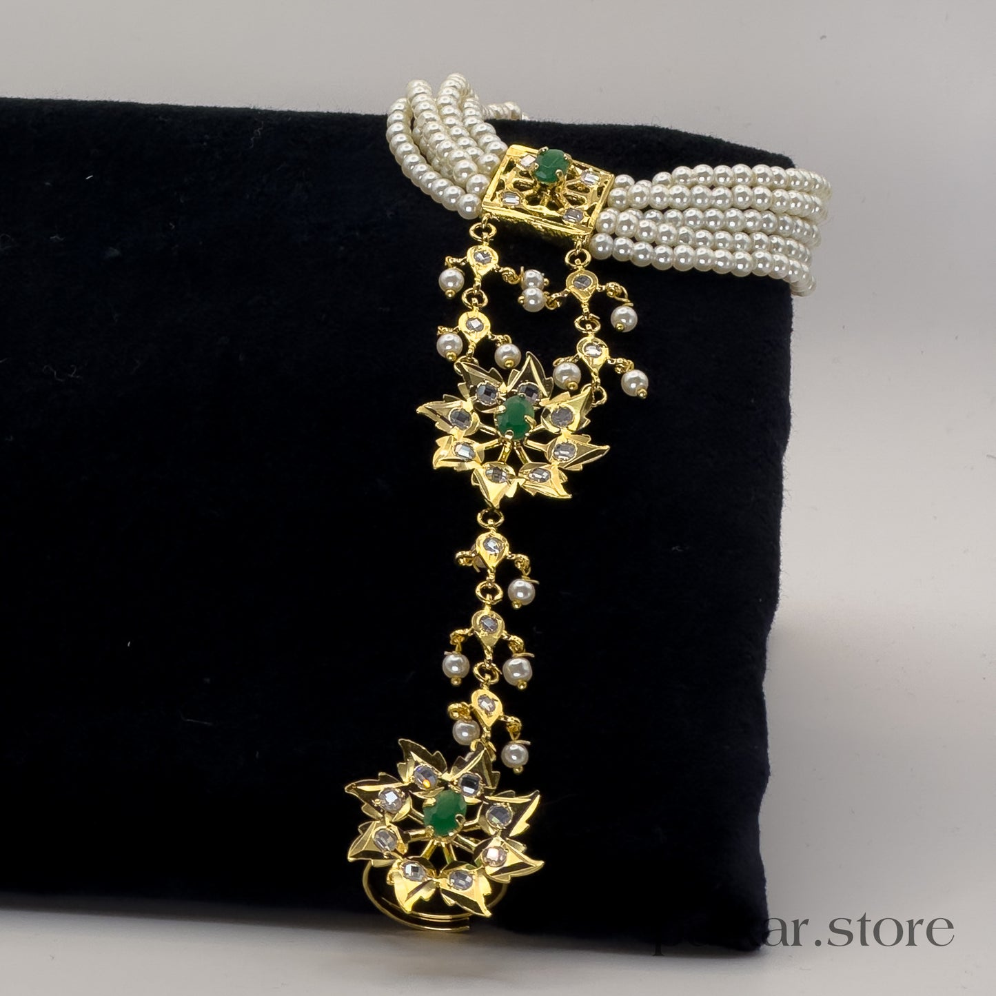 Earrings 10
